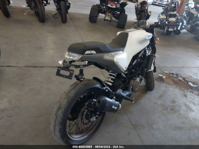 2023 HUSQVARNA VITPILEN 401/SVARTPILEN 401 MD2JUJ403PC223418 Photo 3