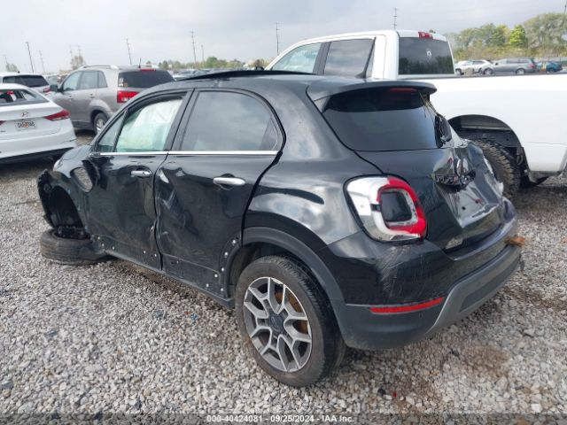 ZFBNFYD10KP811588 Fiat 500x Trekking Plus Awd