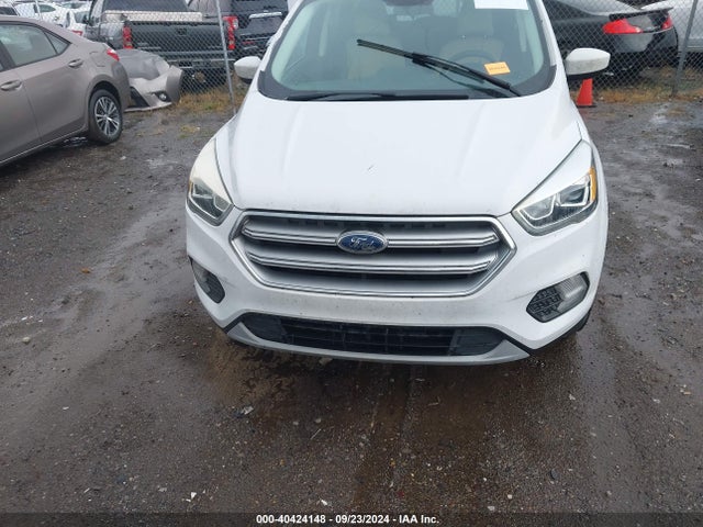1FMCU0GD4HUB41406 Ford ESCAPE SE