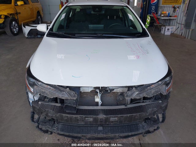 Toyota COROLLA LE 2022 JTDEPMAEXN3020829 Image 13