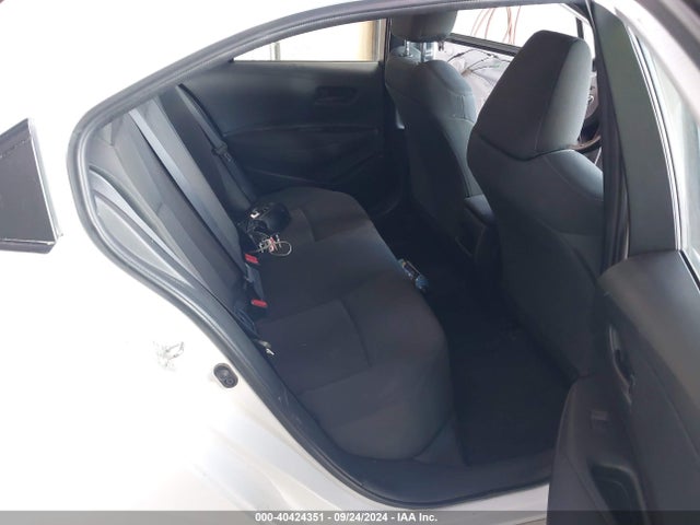 Toyota COROLLA LE 2022 JTDEPMAEXN3020829 Image 8