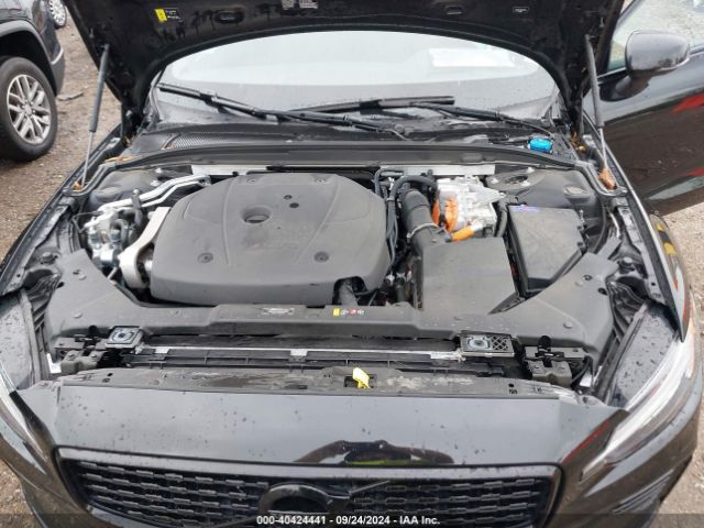 2022 VOLVO S60 RECHARGE PLUG-IN HYBRID 7JRH60FD3NG192834 Photo 9