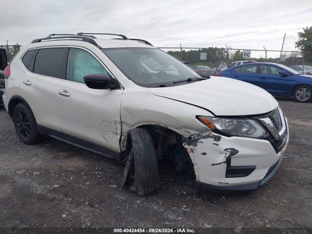 2017 5N1AT2MV9HC828082 main image