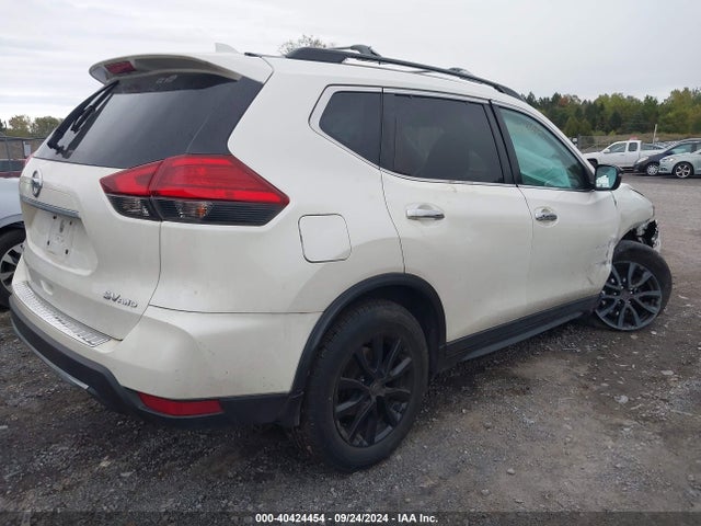Nissan ROGUE SV 2017 5N1AT2MV9HC828082 Image 4