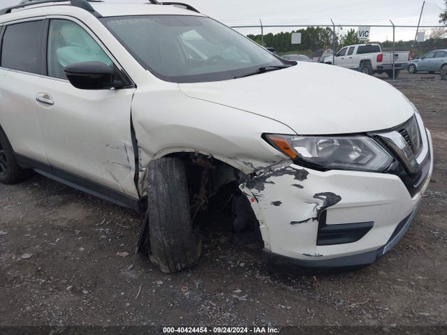 Nissan ROGUE SV 2017 5N1AT2MV9HC828082 Image 6