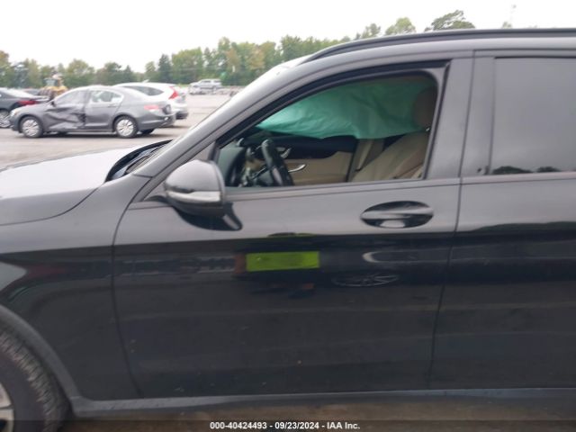 WDC0G4KB6GF053028 Mercedes-Benz Glc 300 4matic