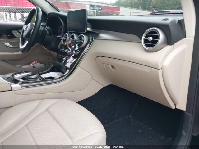WDC0G4KB6GF053028 Mercedes-Benz Glc 300 4matic
