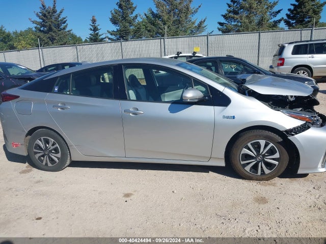 JTDKARFPXH3025044 Toyota Prius Prime Advanced