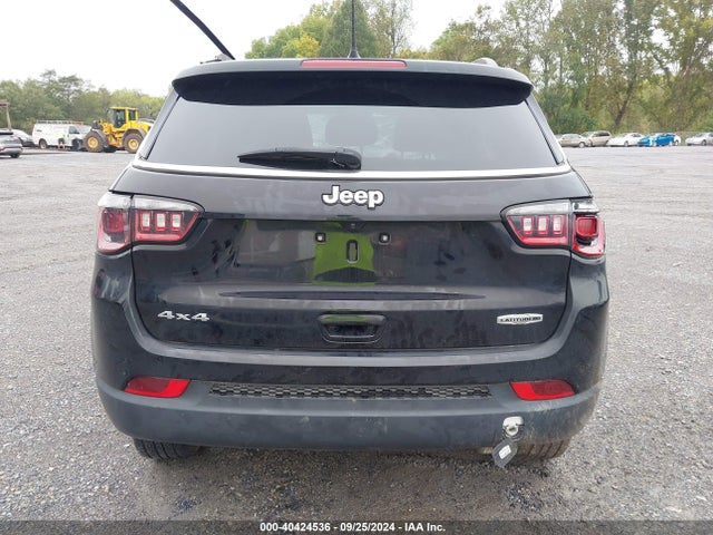 Jeep Compass Latitude Lux 4x4 2022 3C4NJDFB2NT230426 Image 17