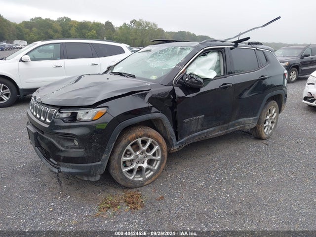 Jeep Compass Latitude Lux 4x4 2022 3C4NJDFB2NT230426 Image 2