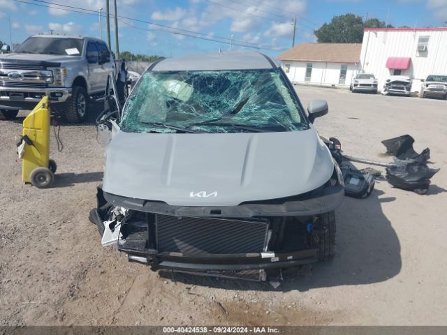 KNDNC5H36N6187497 KIA Carnival Mpv Ex