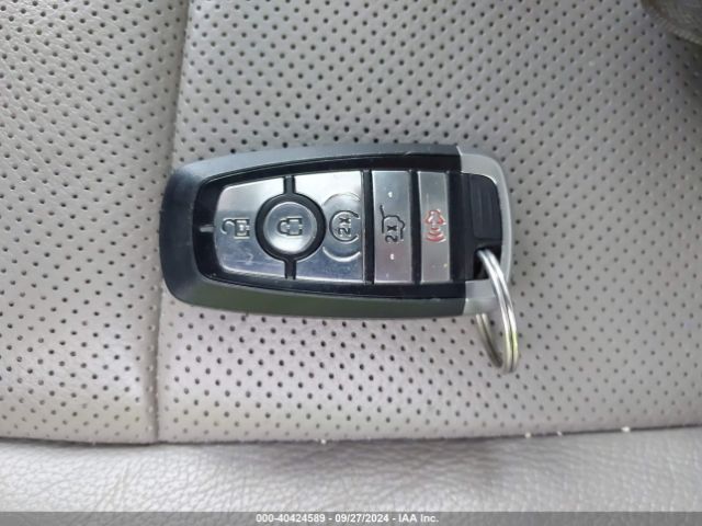 1FMJU1JT7JEA52183 Ford Expedition Xlt