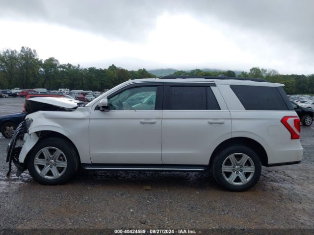 1FMJU1JT7JEA52183 Ford Expedition Xlt