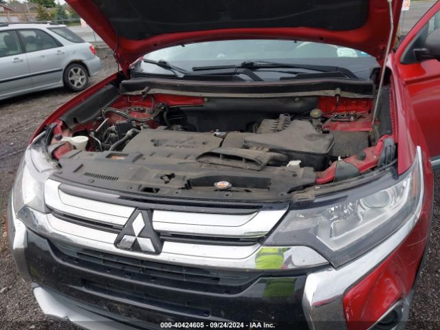 JA4AZ3A30JZ056841 Mitsubishi Outlander Es