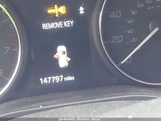 JA4AZ3A30JZ056841 Mitsubishi Outlander Es