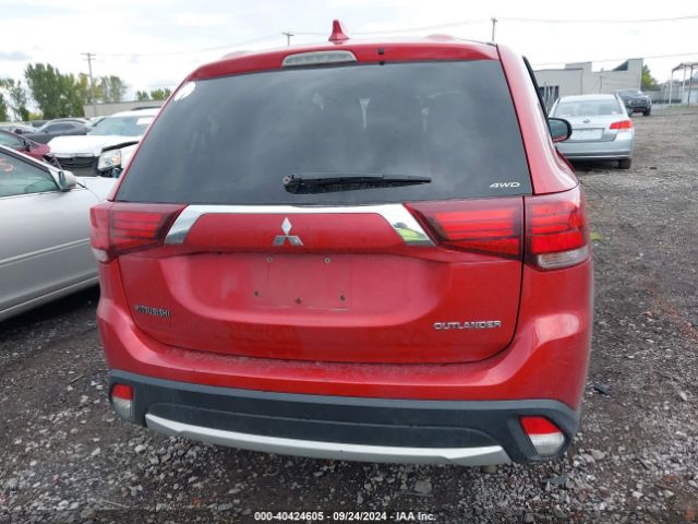 JA4AZ3A30JZ056841 Mitsubishi Outlander Es