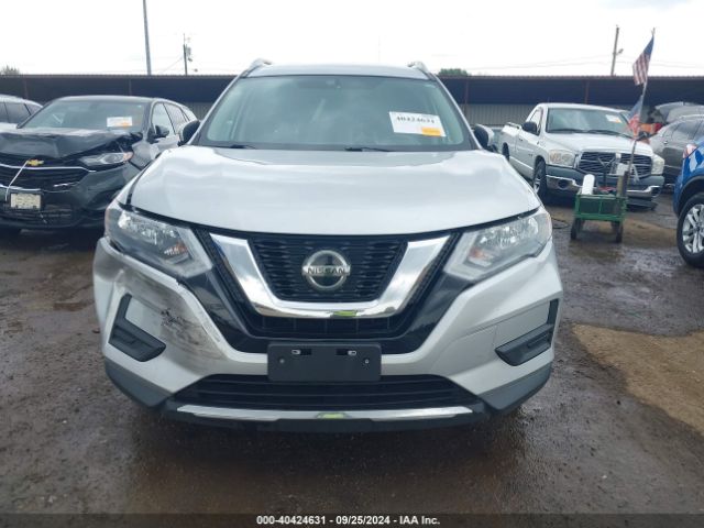 5N1AT2MV0JC832706 Nissan ROGUE SV