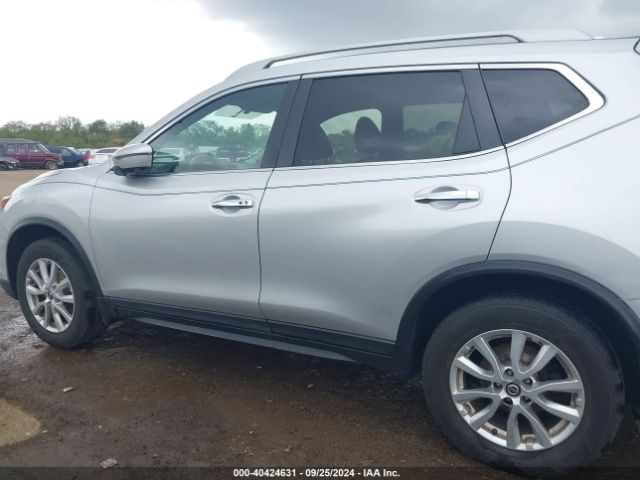 5N1AT2MV0JC832706 Nissan ROGUE SV