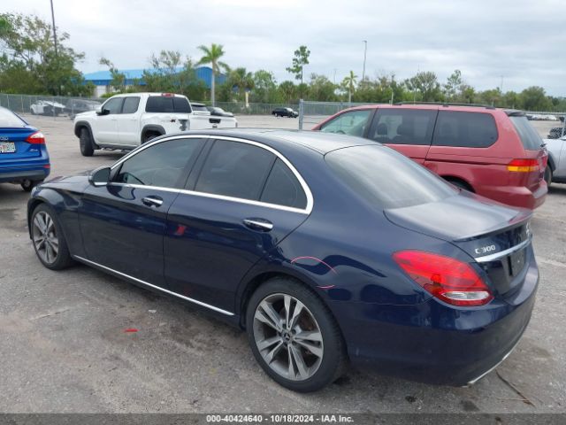 55SWF4JB5JU234393 Mercedes-Benz C 300