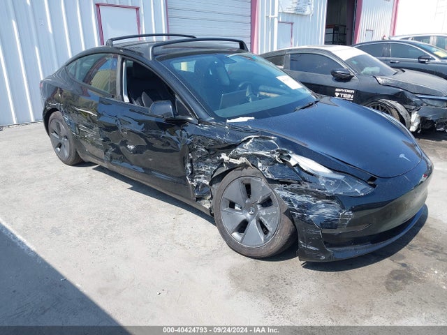 Tesla Model 3 Long Range Dual Motor All-wheel Drive 2023 5YJ3E1EB4PF392569 Image 13