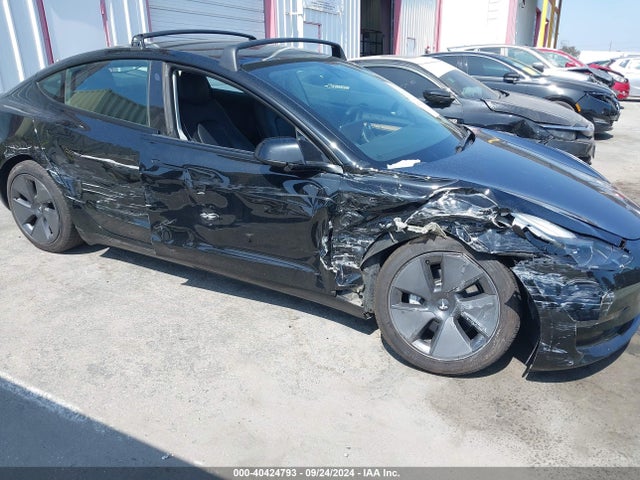 2023 TESLA MODEL 3 5YJ3E1EB4PF392569 Photo 5