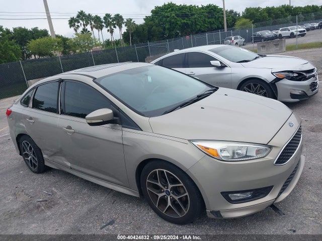 Ford FOCUS SE 2015 1FADP3F23FL260283 Image 13