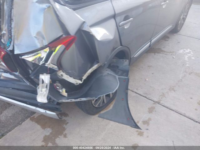 JA4AD3A33GZ007530 Mitsubishi Outlander Se