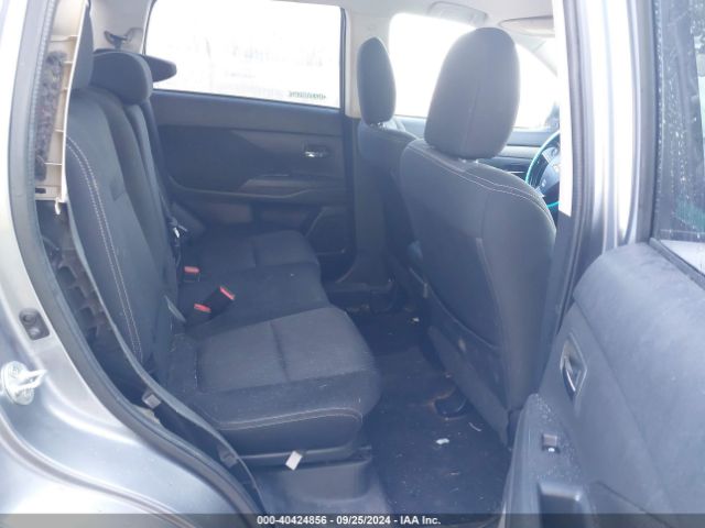 JA4AD3A33GZ007530 Mitsubishi Outlander Se