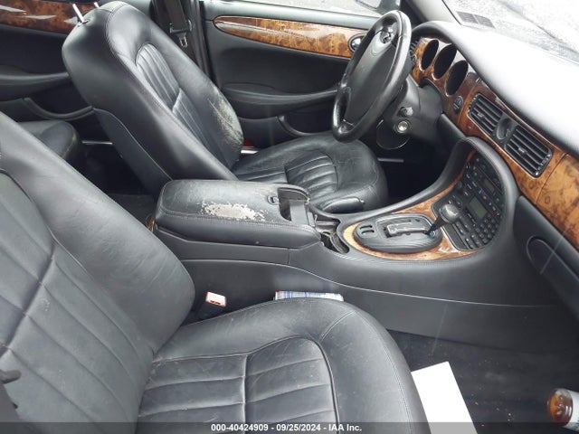 1998 JAGUAR XJ8 SAJHX1241WC852516 Photo 4