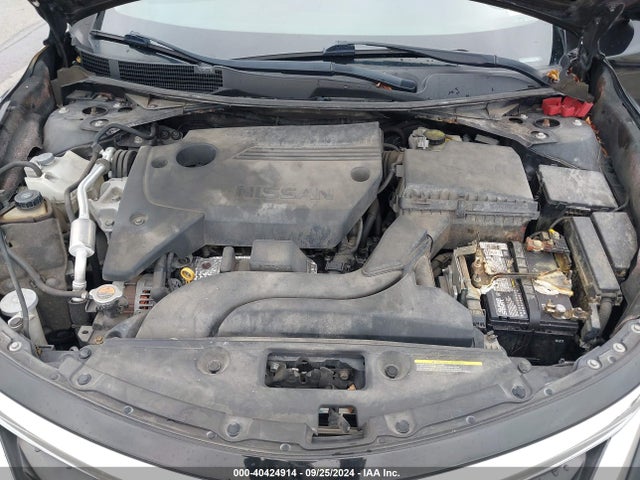 1N4AL3AP0FC589881 Nissan 2015