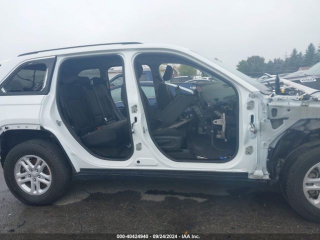 1C4RJHAG7N8635658 Jeep Grand Cherokee Laredo 4x4