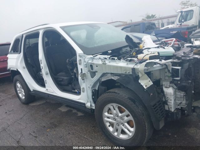 1C4RJHAG7N8635658 Jeep Grand Cherokee Laredo 4x4