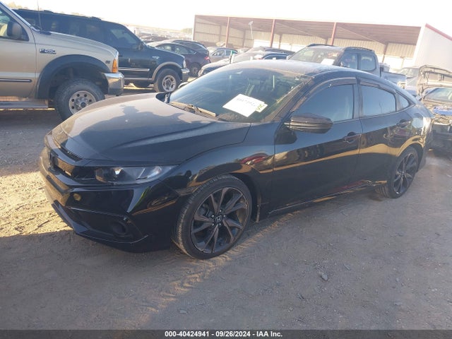 Honda Civic Sport 2019 19XFC2E87KE028755 Image 2