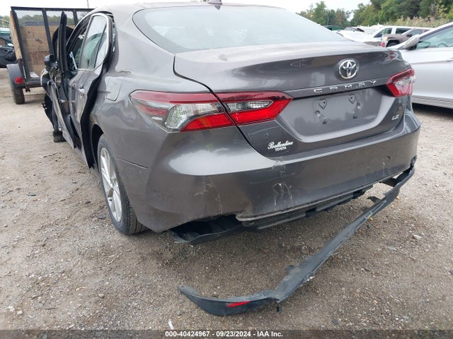 Toyota CAMRY LE 2021 4T1C11AK5MU586639 Image 19