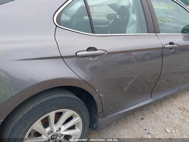 Toyota CAMRY LE 2021 4T1C11AK5MU586639 Image 20