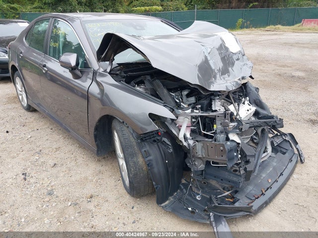 Toyota CAMRY LE 2021 4T1C11AK5MU586639 Image 22