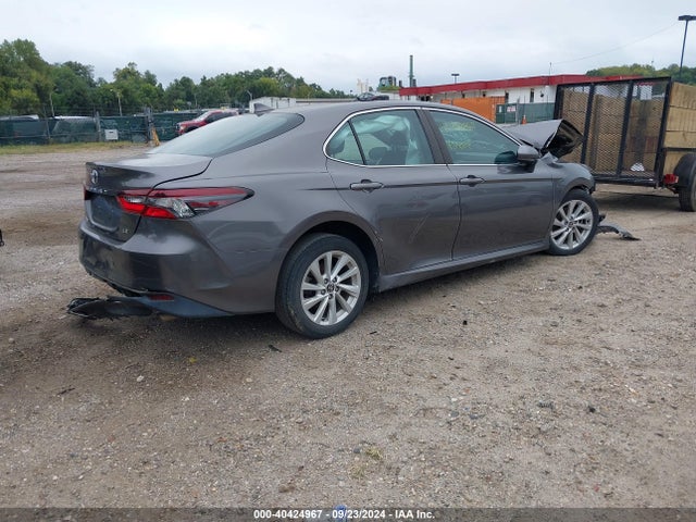 Toyota CAMRY LE 2021 4T1C11AK5MU586639 Image 4