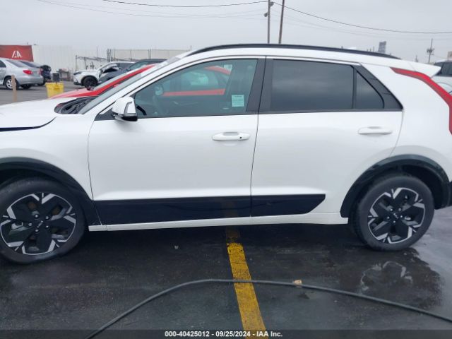 KNDCR3L17P5065644 KIA Niro Ev Wind