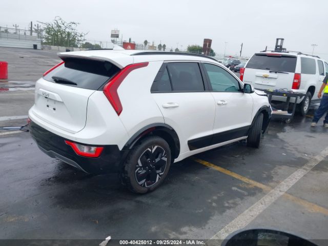 KNDCR3L17P5065644 KIA Niro Ev Wind