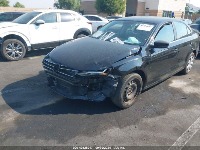 3VW2B7AJ4HM235963 Volkswagen Jetta 1.4t S