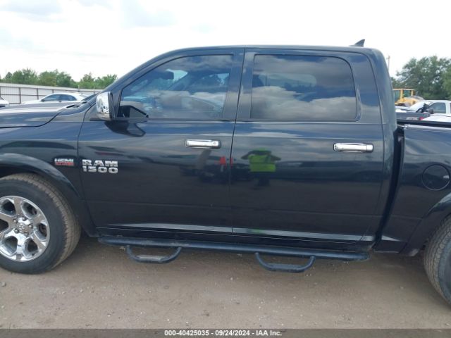 1C6RR7NT6HS564736 RAM 1500 Laramie  4x4 5'7 Box