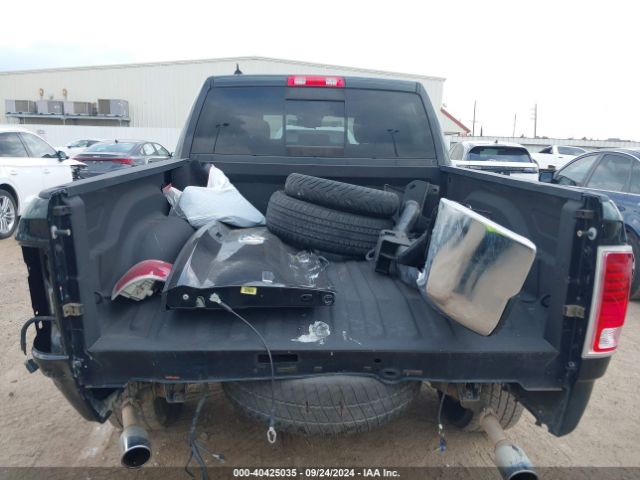 1C6RR7NT6HS564736 RAM 1500 Laramie  4x4 5'7 Box