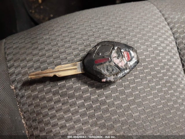 2010 MITSUBISHI GALANT 4A32B2FF9AE013681 Photo 10