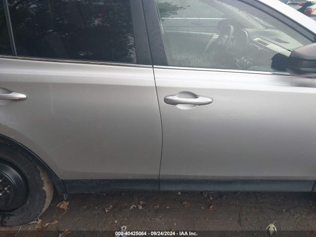Toyota RAV4 LE 2014 JTMZFREVXEJ021034 Image 13