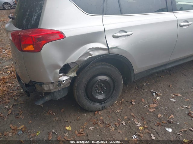 Toyota RAV4 LE 2014 JTMZFREVXEJ021034 Image 6