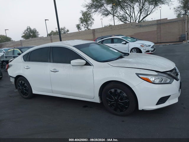 Nissan Altima 2.5 S 2018 1N4AL3AP0JC175265 Image 14