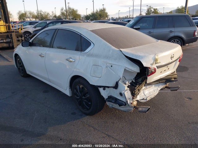 Nissan Altima 2.5 S 2018 1N4AL3AP0JC175265 Image 3