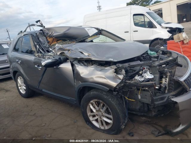 5XYKT3A60FG583533 KIA SORENTO LX