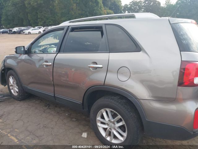 5XYKT3A60FG583533 KIA SORENTO LX
