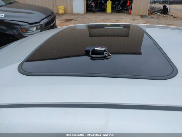 Toyota Corolla Hybrid Xle 2023 JTDBCMFE7P3000578 Image 11